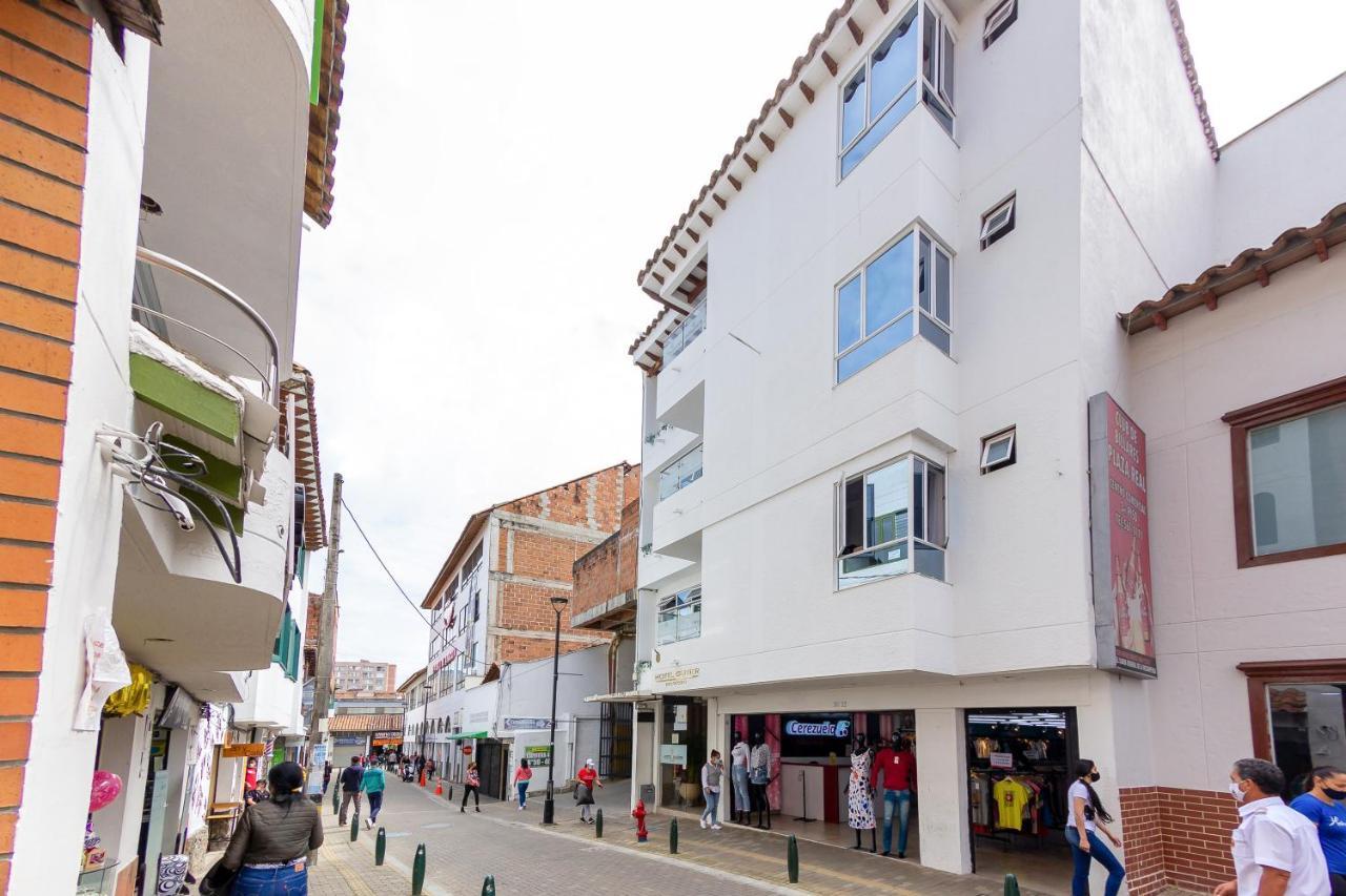 Hotel Gutier Rionegro Exterior photo